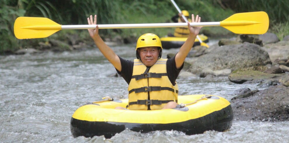 bali river tubing
