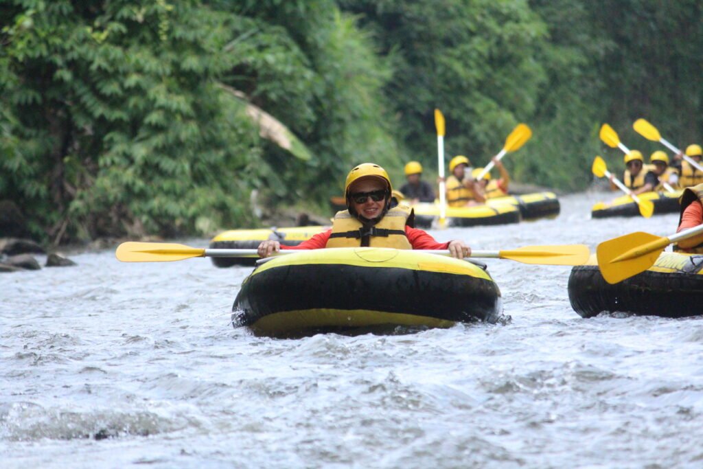 bali river tubing
