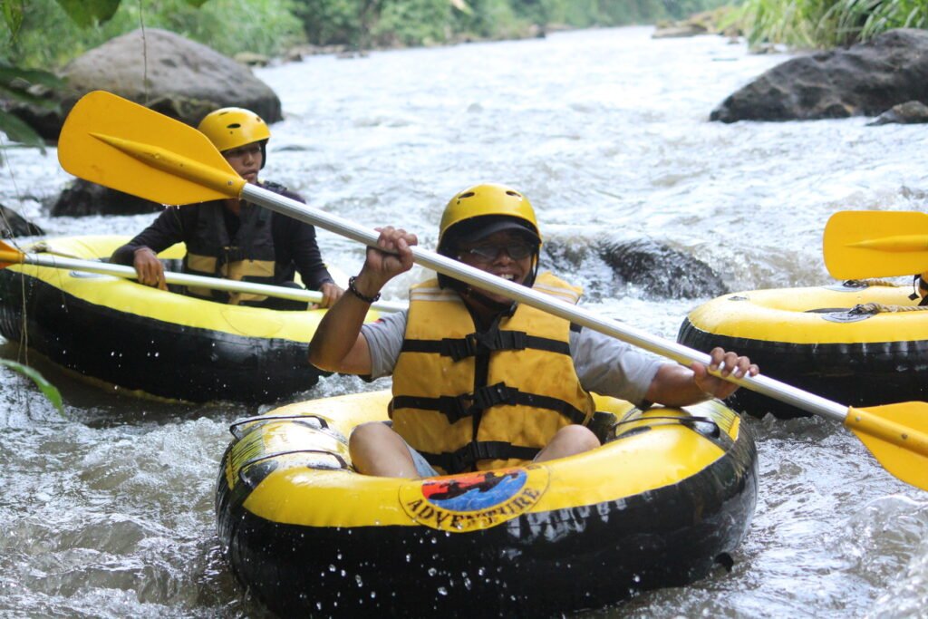 bali river tubing