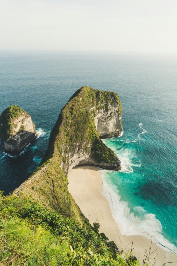 kelingking beach nusa penida