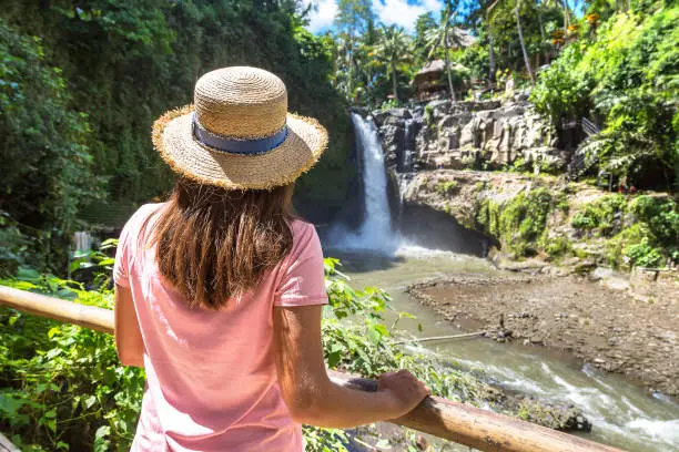 Tegenungan waterfall