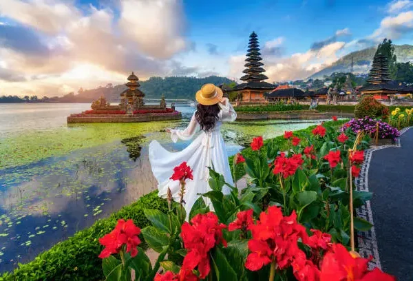 Ulun danu beratan temple