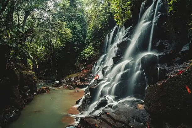 kanto lampo waterall